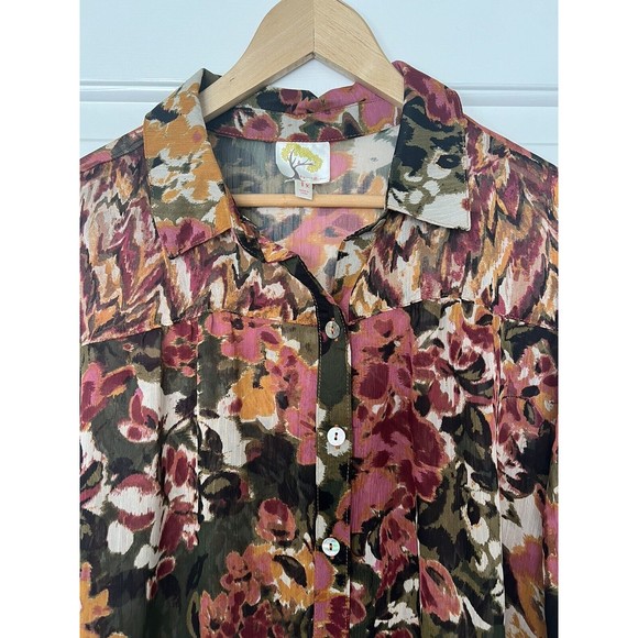 Fig And Flower Blouse Button Down Shirt Shear Roll Tab Sleeve Size 1x NWT - Picture 2 of 13
